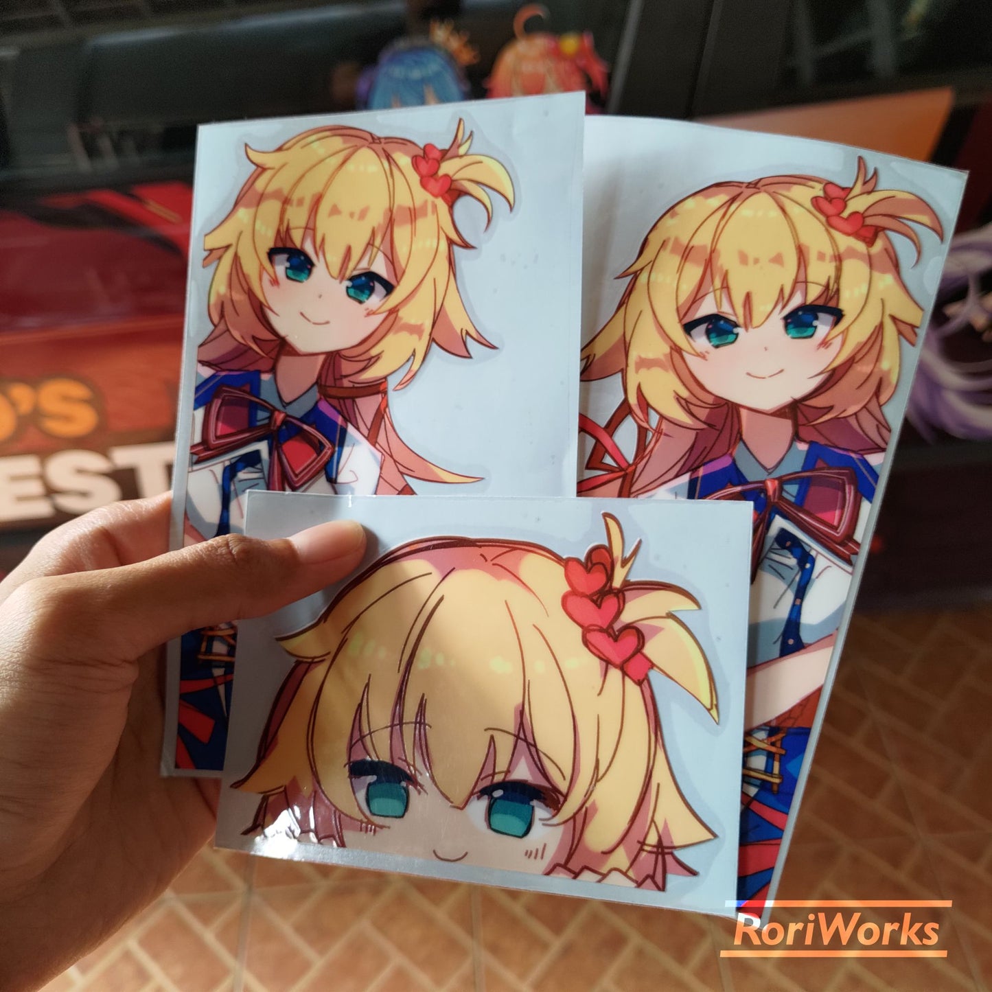 Stiker Intip - Haato Akai