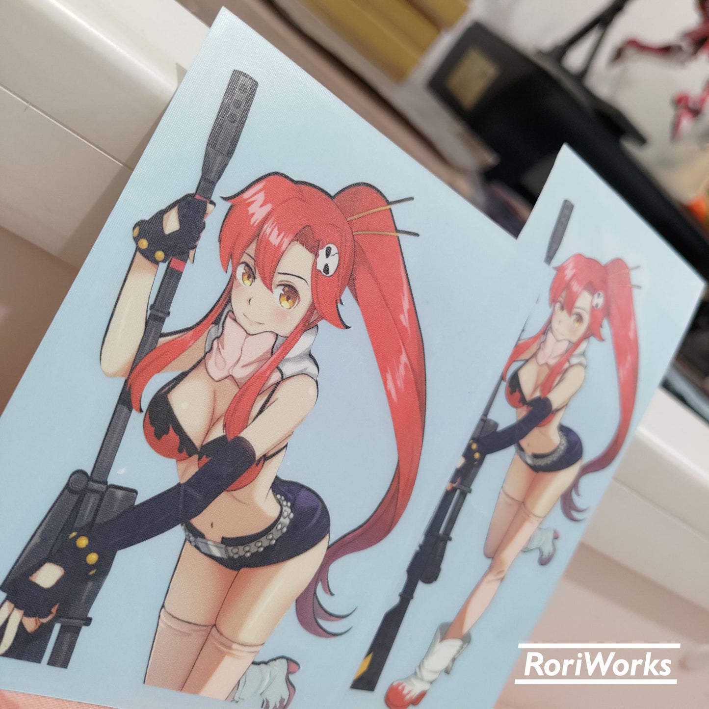 Stiker - Yoko Littner