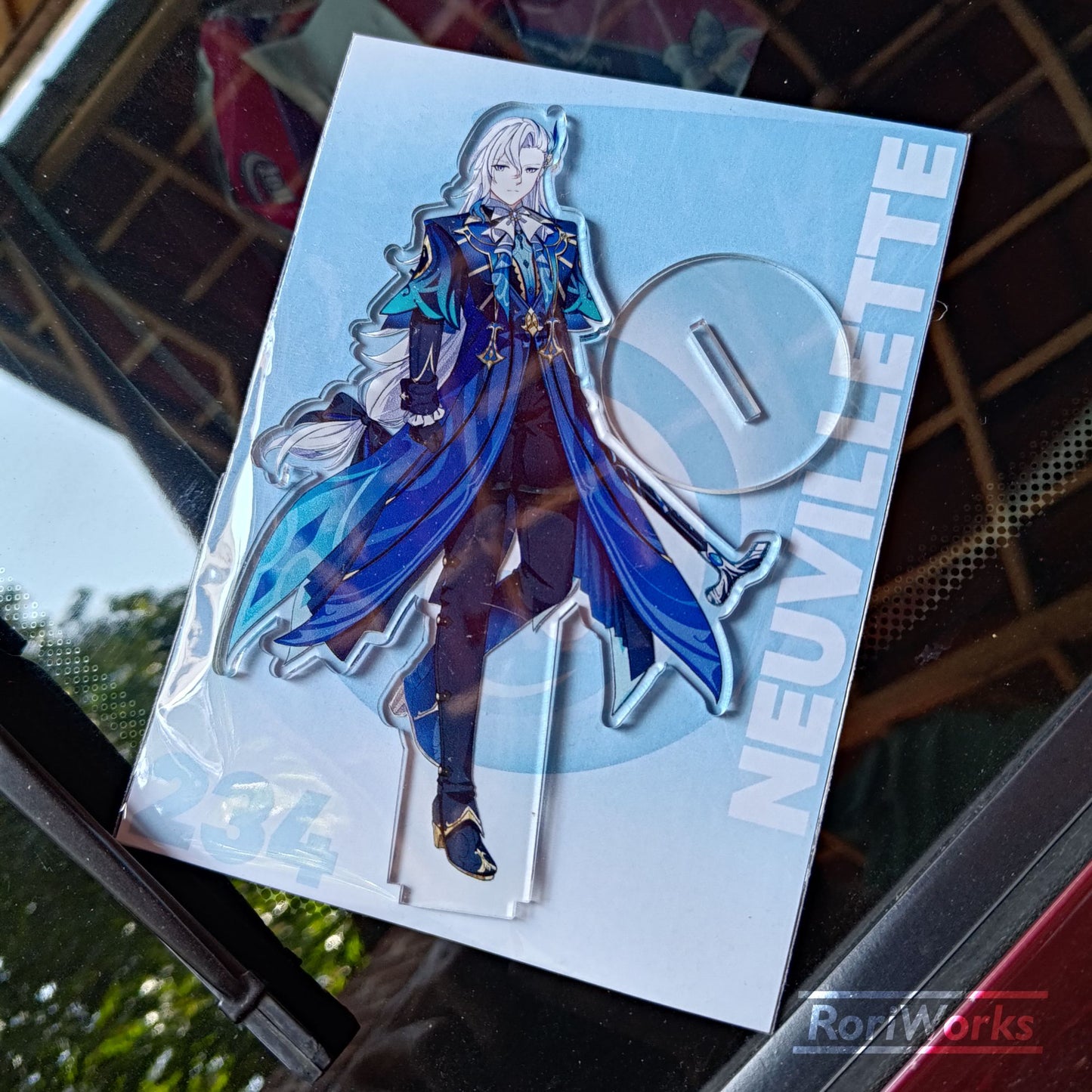 Standee - Neuvillette
